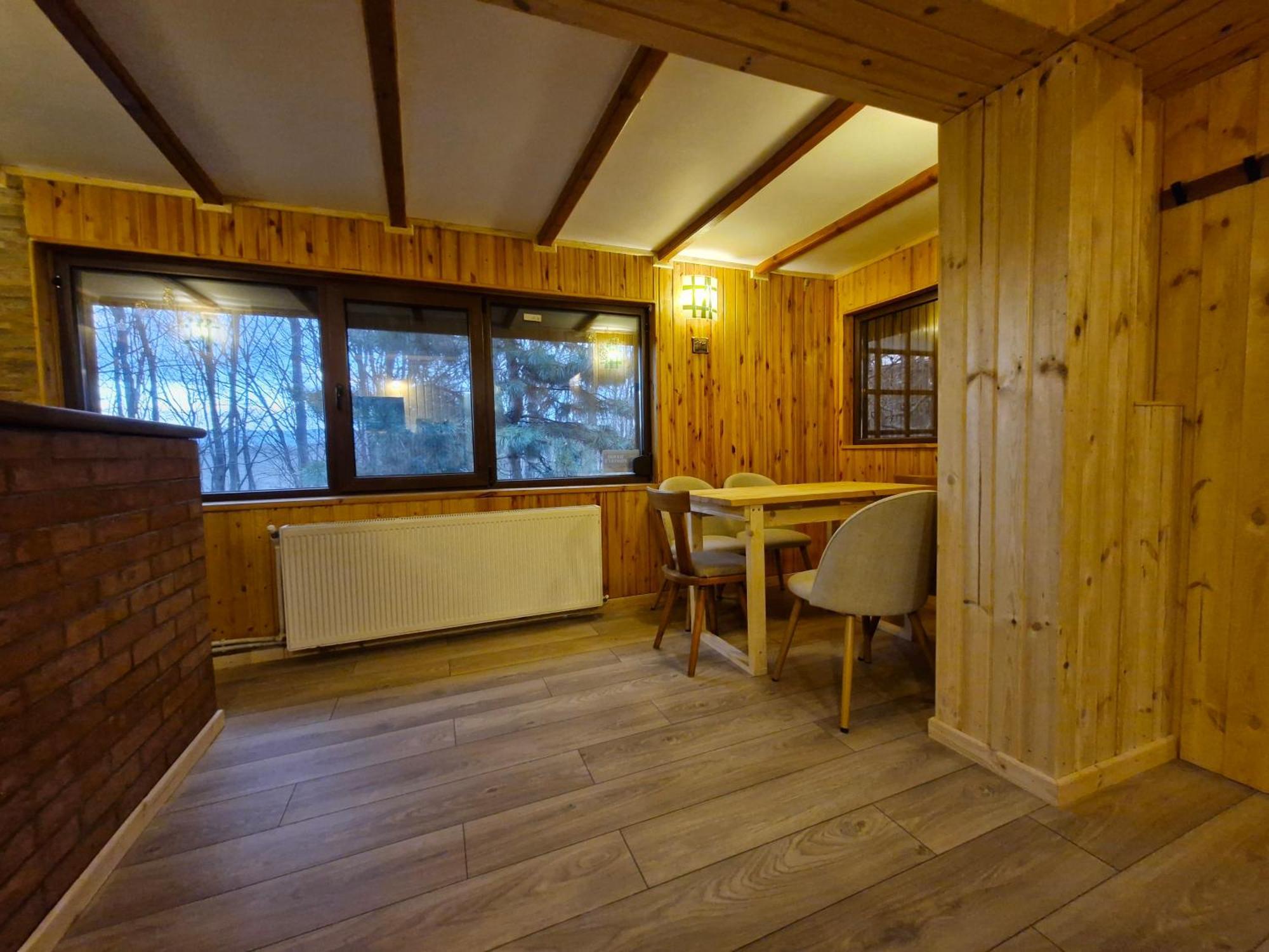 Cabana Din Padurea Valeni Vălenii de Munte Exteriör bild